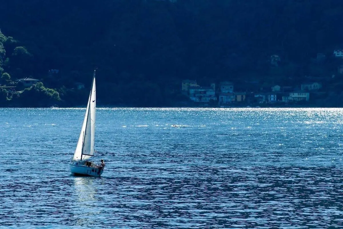 3 Bedroom Lake Maggiore Apartment With Pool Maccagno